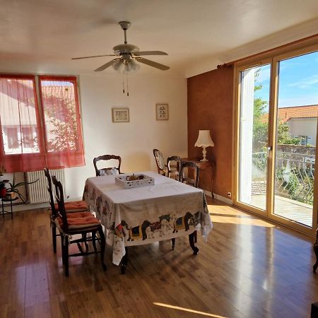 Apartamento Chez David Bressuire Exterior foto