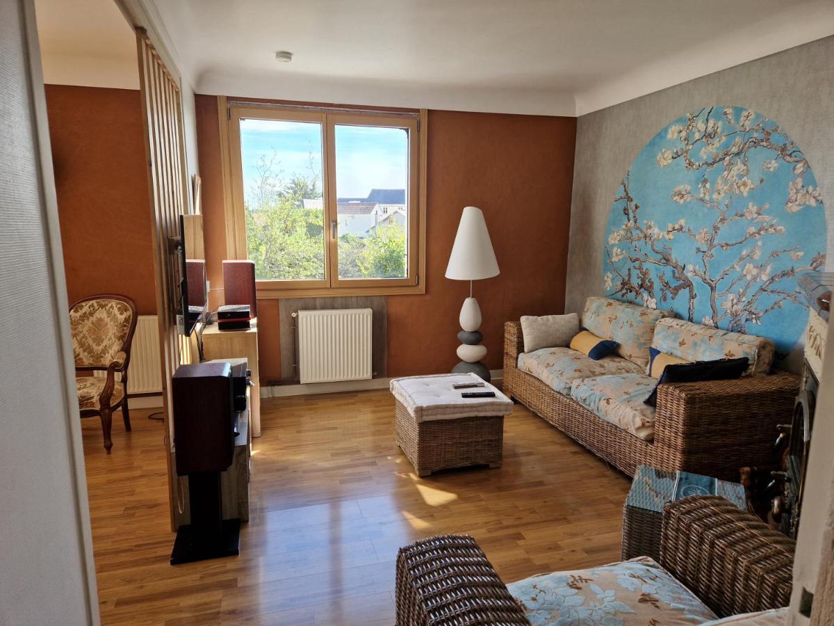 Apartamento Chez David Bressuire Exterior foto